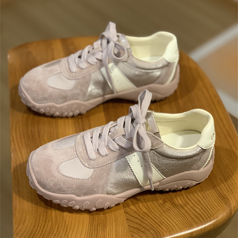 Damen Sneakers mit atmungsaktiver Wildleder-Oberfläche und innovativem Dämpfungssystem EB