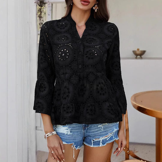 Damen Oberteil mit eleganter Broderie Anglaise und ausgestellten Ärmeln EB