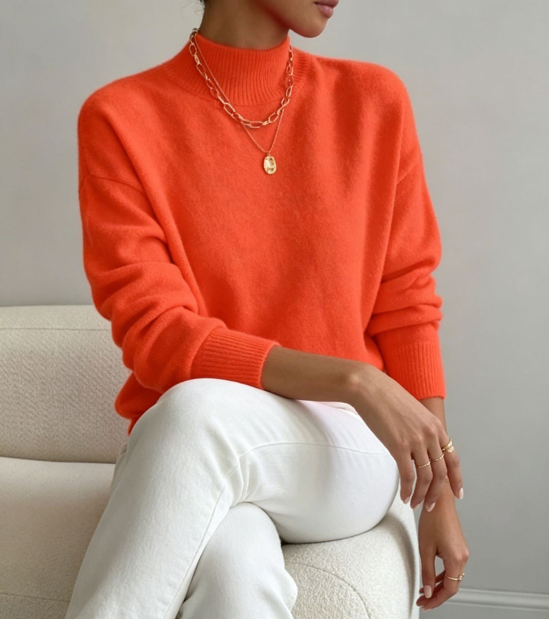 Damen kuscheliger Feinstrickpullover mit Stehkragen und überschnittener Schulter EB
