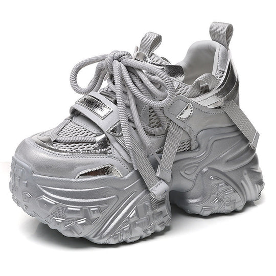 Damen Chunky Sneakers mit reflektierenden Akzenten und verstärktem Dämpfungssystem EB