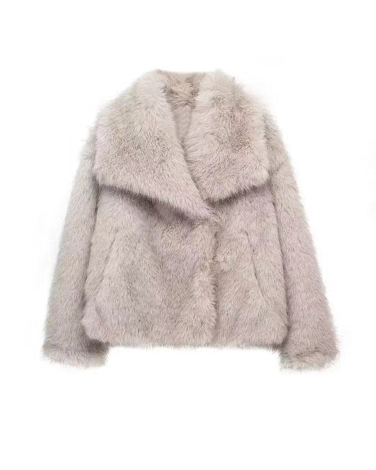 EB | Embrace Cropped Große Revers Plüschjacke