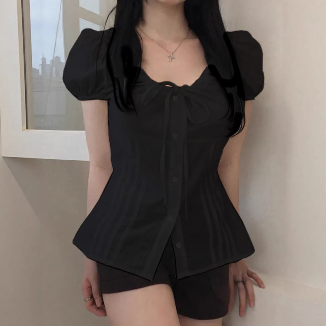 Damen Elegantes Blusenoberteil mit Rüschendetails und taillierter Silhouette EB