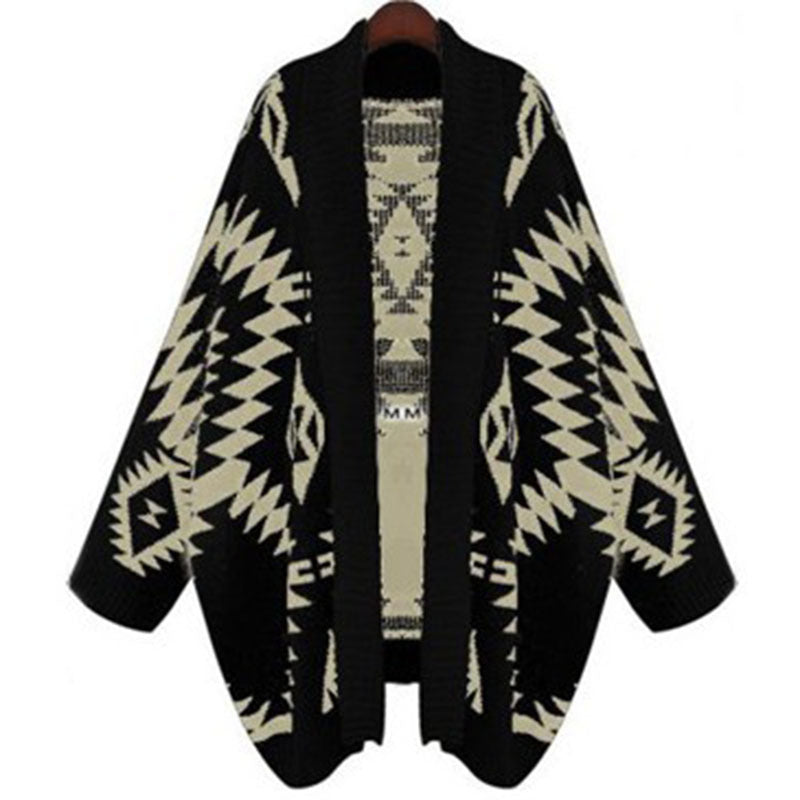 Damen Strickponcho mit auffälligem geometrischem Muster EB