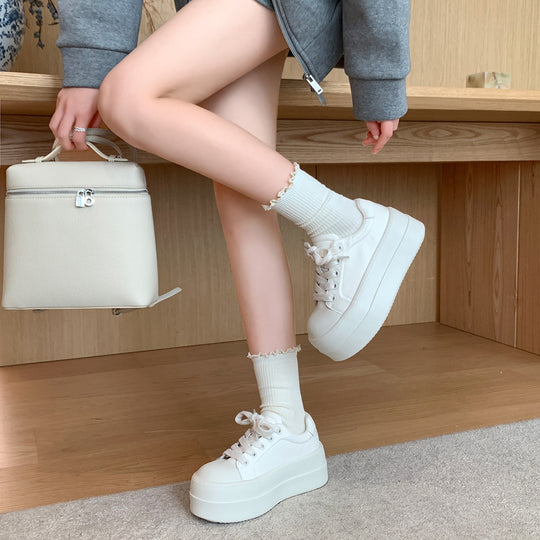 Damen Plattform-Sneaker mit atmungsaktiver Oberfläche und modischem Design EB