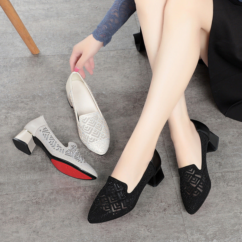 Damen Elegante Pumps mit modischem Strukturdesign und funkelnden Strassverzierungen EB