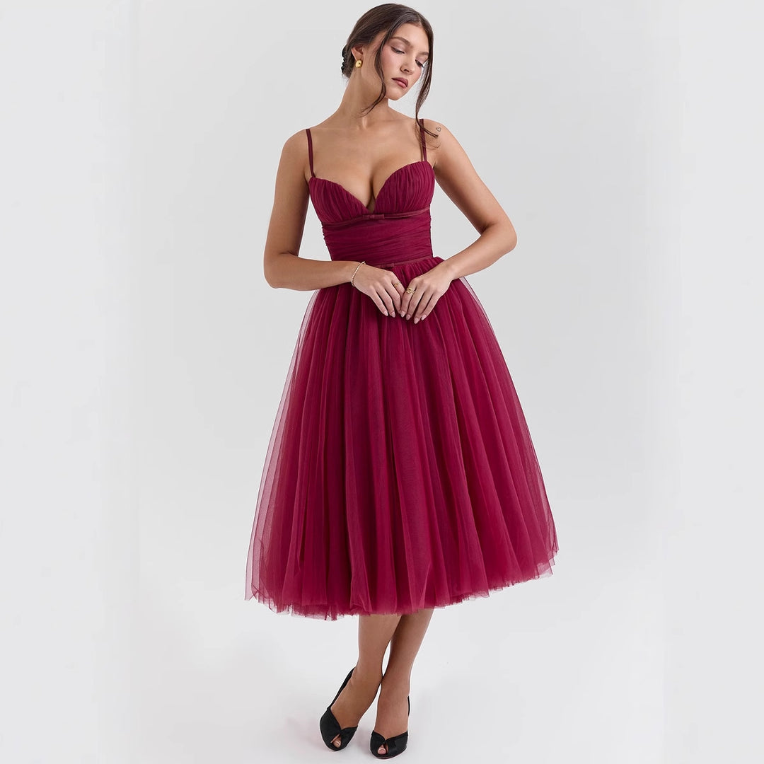 Damen Tüllkleid mit elegantem Oberteil und schwingendem Rock EB