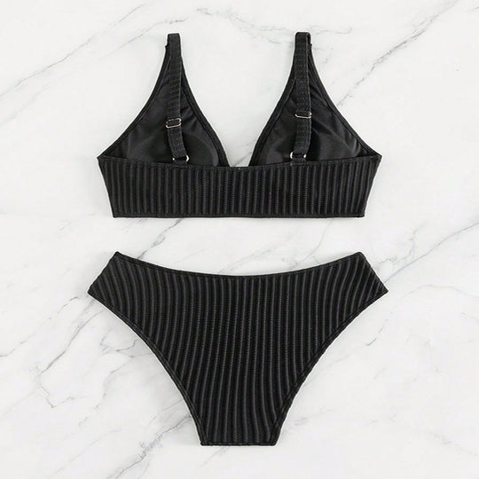 Damen Hochgeschnittener Triangel-Bikini EB