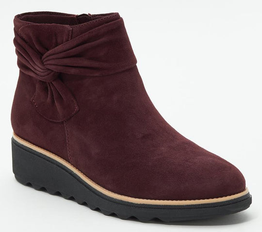 Damen Wedge-Stiefeletten mit geschmackvollem Falten-Design und rutschfester Sohle EB