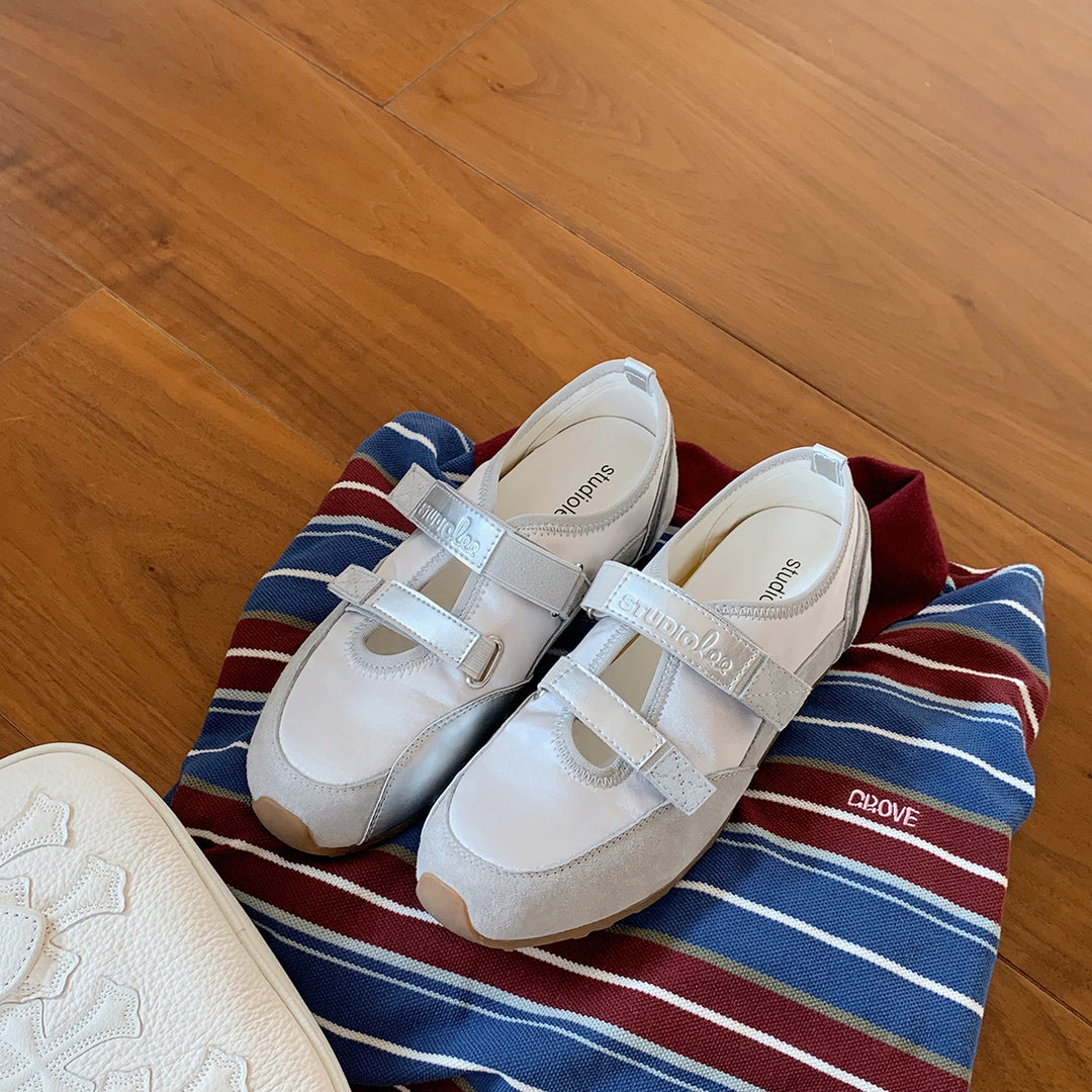 Damen Komfortable Sneaker mit verstellbaren Klettverschlüssen EB