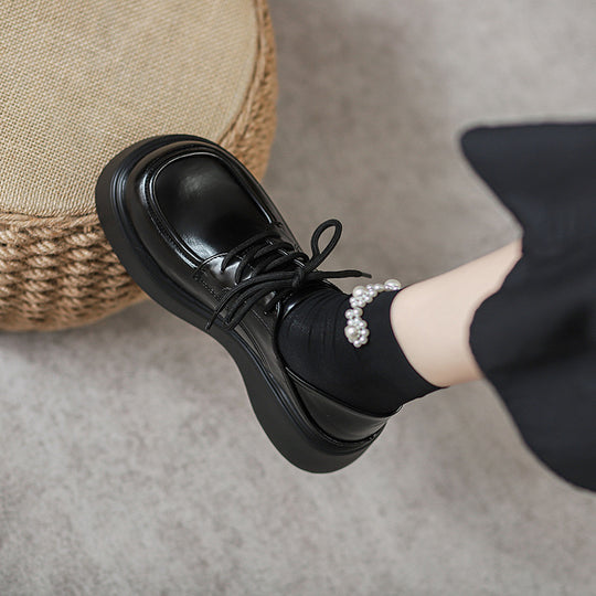 Damen Hochglänzende Komfortschuhe mit Schnürung EB