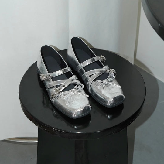 Damen Mokassins mit verstellbarem Riemen und eleganter Schnallenverzierung EB