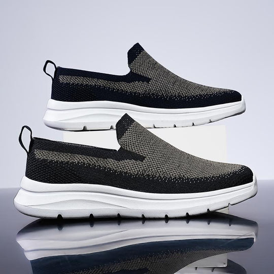 Damen Bequeme Slip-On Sneakers mit strukturierter Konstruktionsart EB