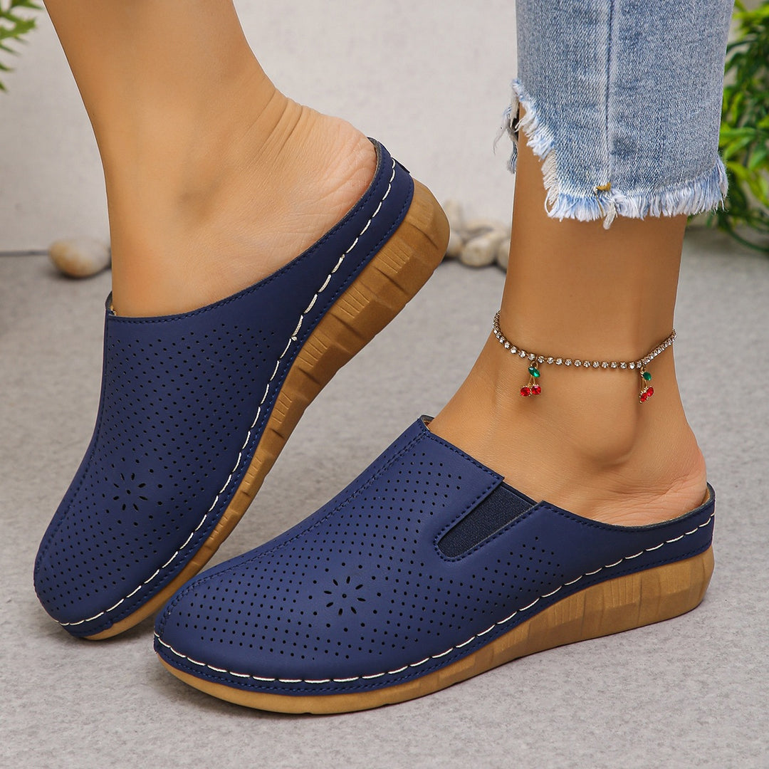 Damen Komfortable Clogs mit atmungsaktivem Leder-Obermaterial und elegantem Holz-Detail EB