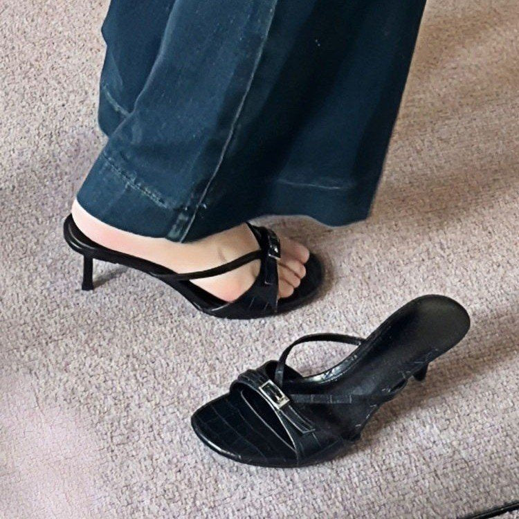 Damen Elegante und stilvolle Sling-Sandalen mit modischem Riemchen und hochkomfortablem Absatz EB
