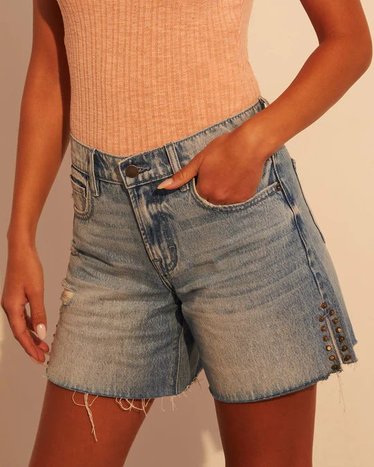 Damen modische Destroyed Denim-Shorts mit Nietenverzierung EB