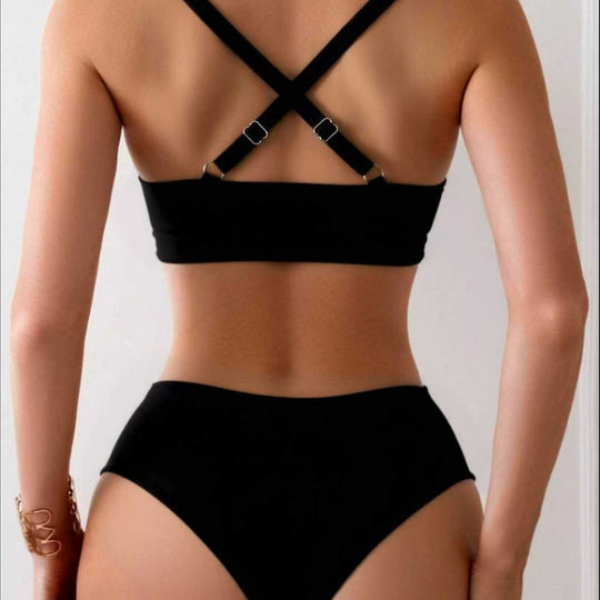Damen Hochgeschnittener Bikini mit elegantem Wickeldesign EB