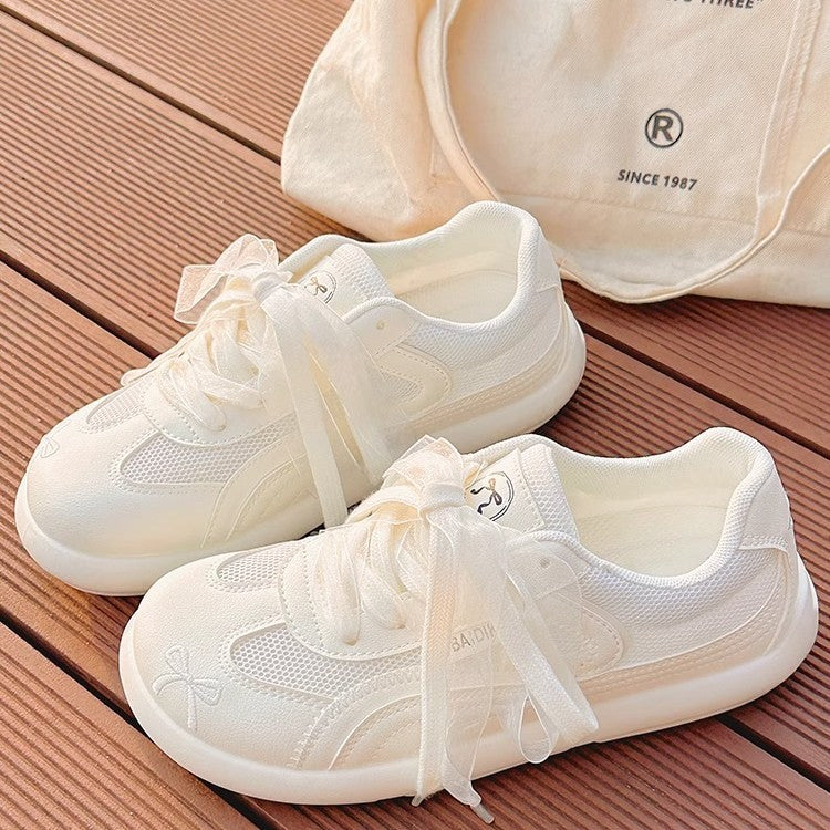Damen Sportliche Sneaker mit atmungsaktivem Mesh-Obermaterial und dekorativen Schleifen EB