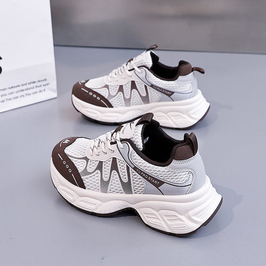 Damen Sportliche Sneakers mit atmungsaktivem Mesh-Obermaterial und dämpfendem Komfort EB