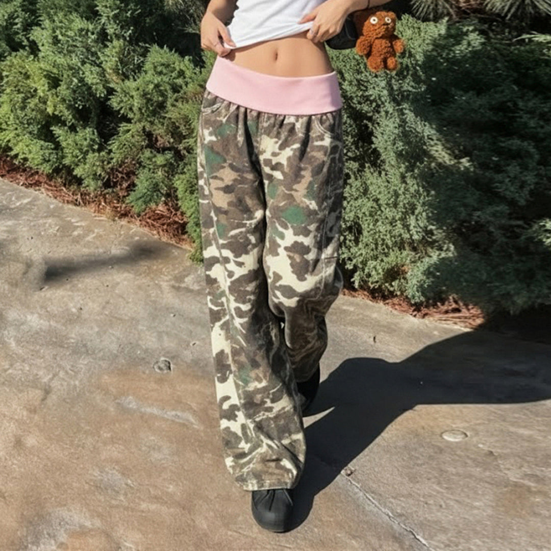 Damen nan weite Lounge-Hose mit Umschlagbund, Camouflage‑Muster und elastischem Komfortstretch EB