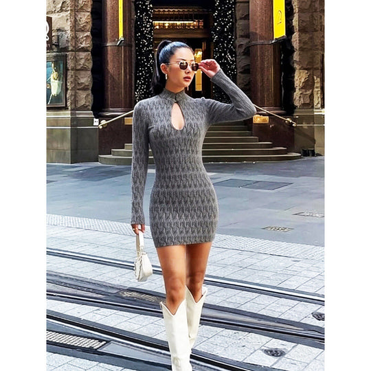Damen figurbetontes Kurzarmkleid mit modernen Rippstrukturen EB