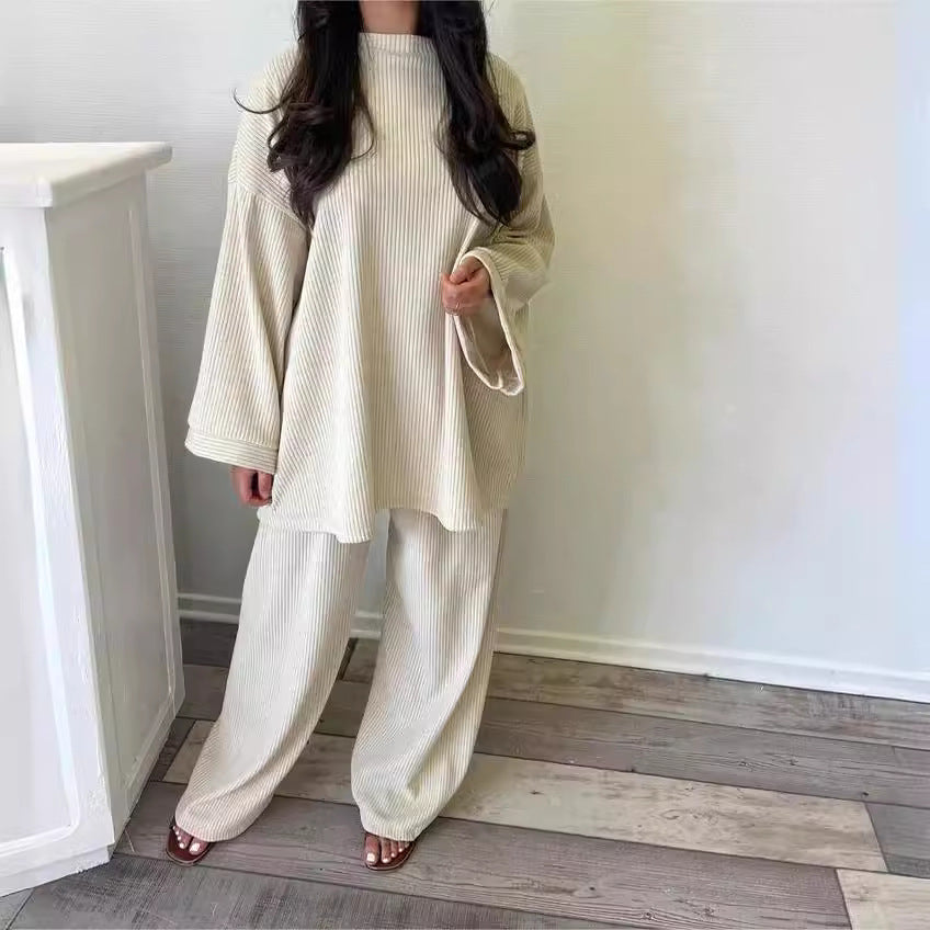 Damen Bequemes und stylisches Lounge-Set aus Rippstrick EB