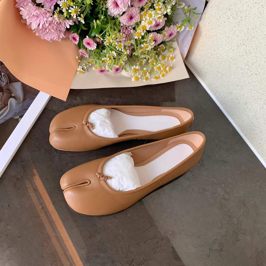 Damen Ballerinas mit glänzender Oberflächenstruktur und zierlicher Schleifenverzierung EB