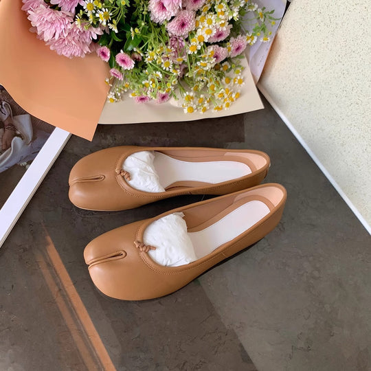 Damen Ballerinas mit glänzender Oberflächenstruktur und zierlicher Schleifenverzierung EB
