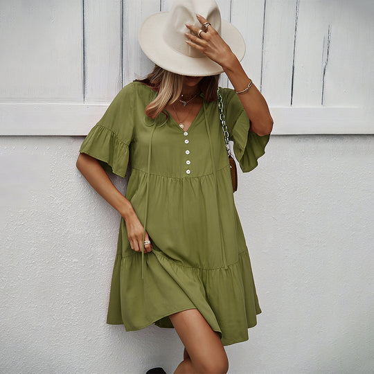 Damen Freizeitliches Kurzarm-Kleid mit femininem Rüschensaum und Knopfleiste EB