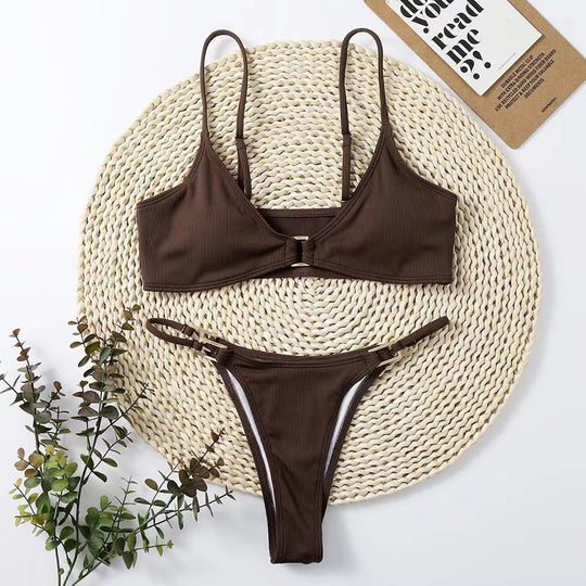 Damen Triangel-Bikini mit raffiniertem Halterdesign und elegantem Goldverschluss EB