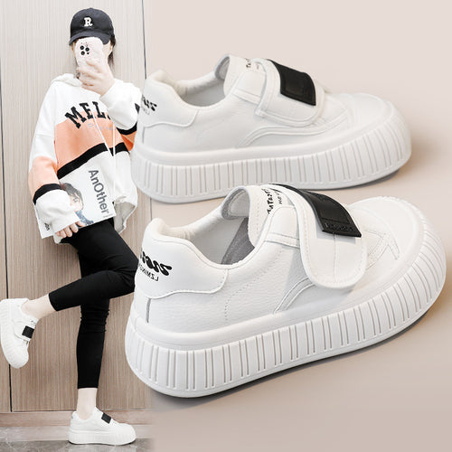 Damen elegante Slip-On Sneakers mit verstärktem Profil EB
