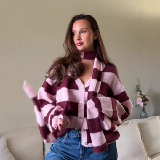 Damen kuschelige Strickjacke mit modischem Karomuster und abnehmbarem Schal EB