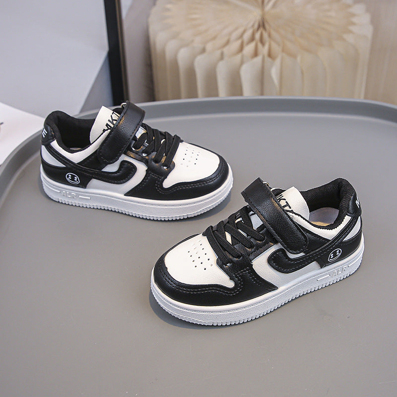 Damen Sportliche Sneaker mit verstellbarem Klettverschluss und atmungsaktiver Sohle EB