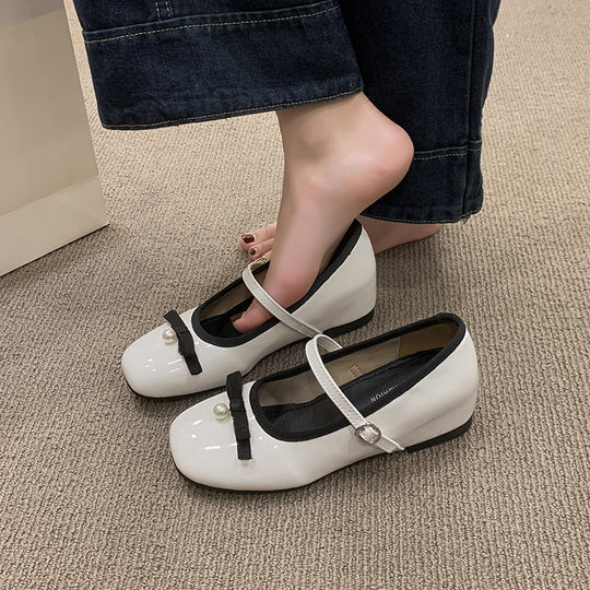 Damen Ballerinas mit modischer Schleife und perlenverziertem Riemen EB