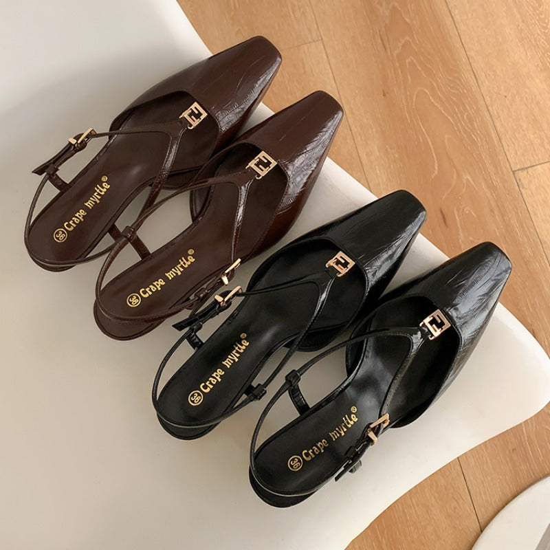 Damen Slingback-Pumps mit elegantem Riemchen und spitzer Zehenform EB