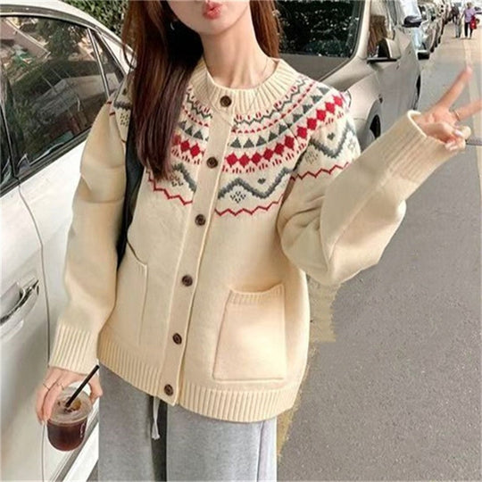 Damen Strickjacke im skandinavischen Stil mit dekorativem Muster und praktischen Taschen EB