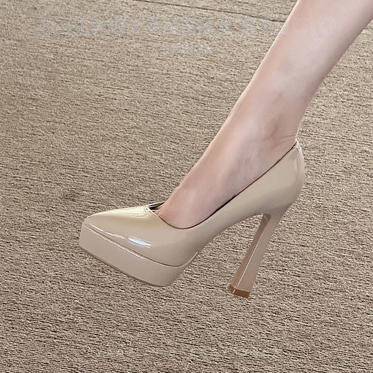 Damen elegante plateau Pumps aus hochwertigem Lackleder EB