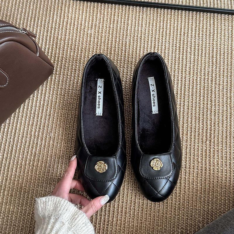 Damen Ballerinas mit modischem Riemen und eleganter Steppoptik EB