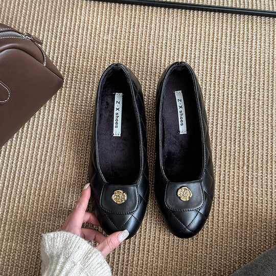 Damen Ballerinas mit modischem Riemen und eleganter Steppoptik EB