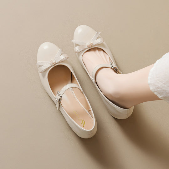 Damen Ballerinas mit elegantem Riemchen und modischer Schleifenapplikation EB