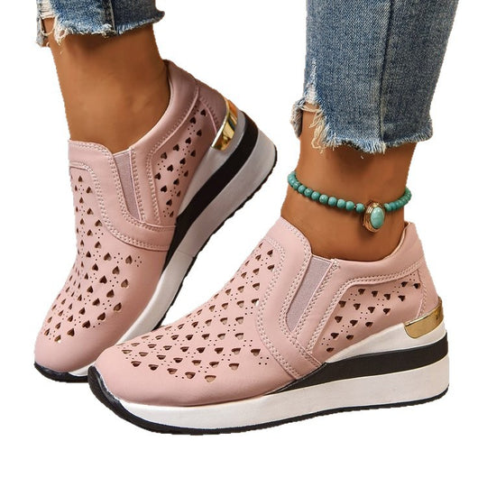 Damen sportliche Slip-On Sneakers mit atmungsaktivem Obermaterial und dekorativen Perlendetails EB