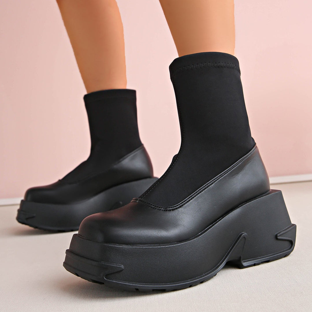 Damen Plateau-Sneaker mit elegantem Sockendesign und rutschfester Sohle EB