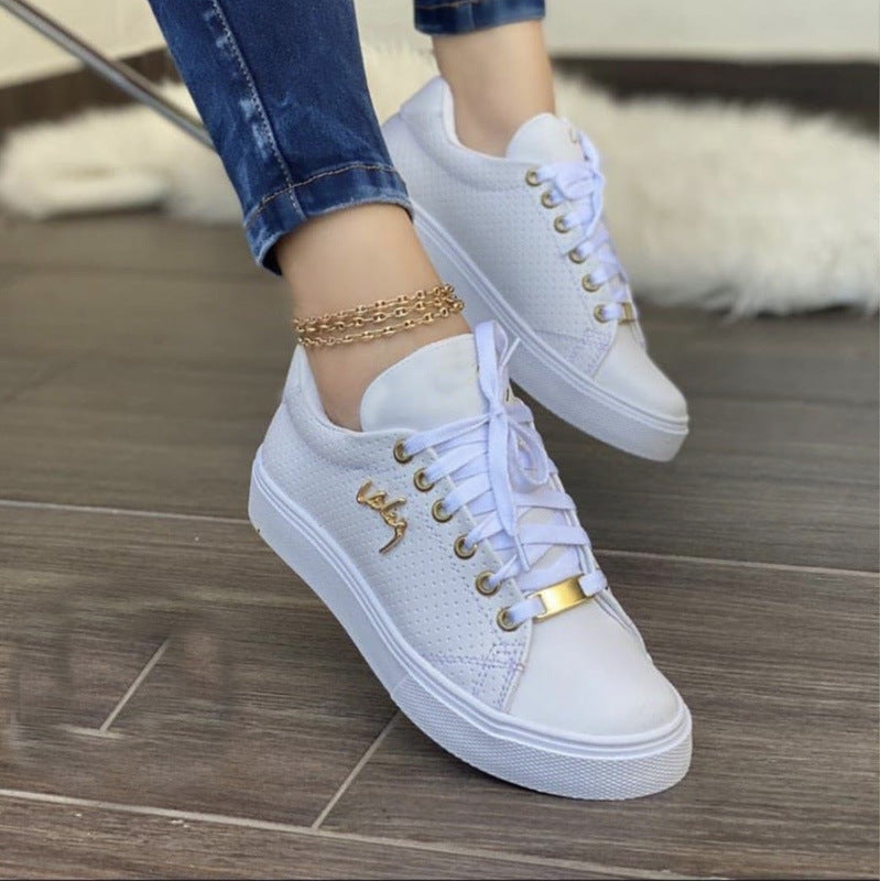 Damen Freizeitsneaker mit atmungsaktivem Obermaterial und modischen Zierelementen EB