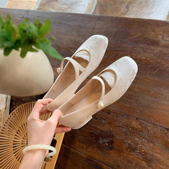 Damen Ballerinas mit eleganter Schnallenapplikation und floralem Design EB