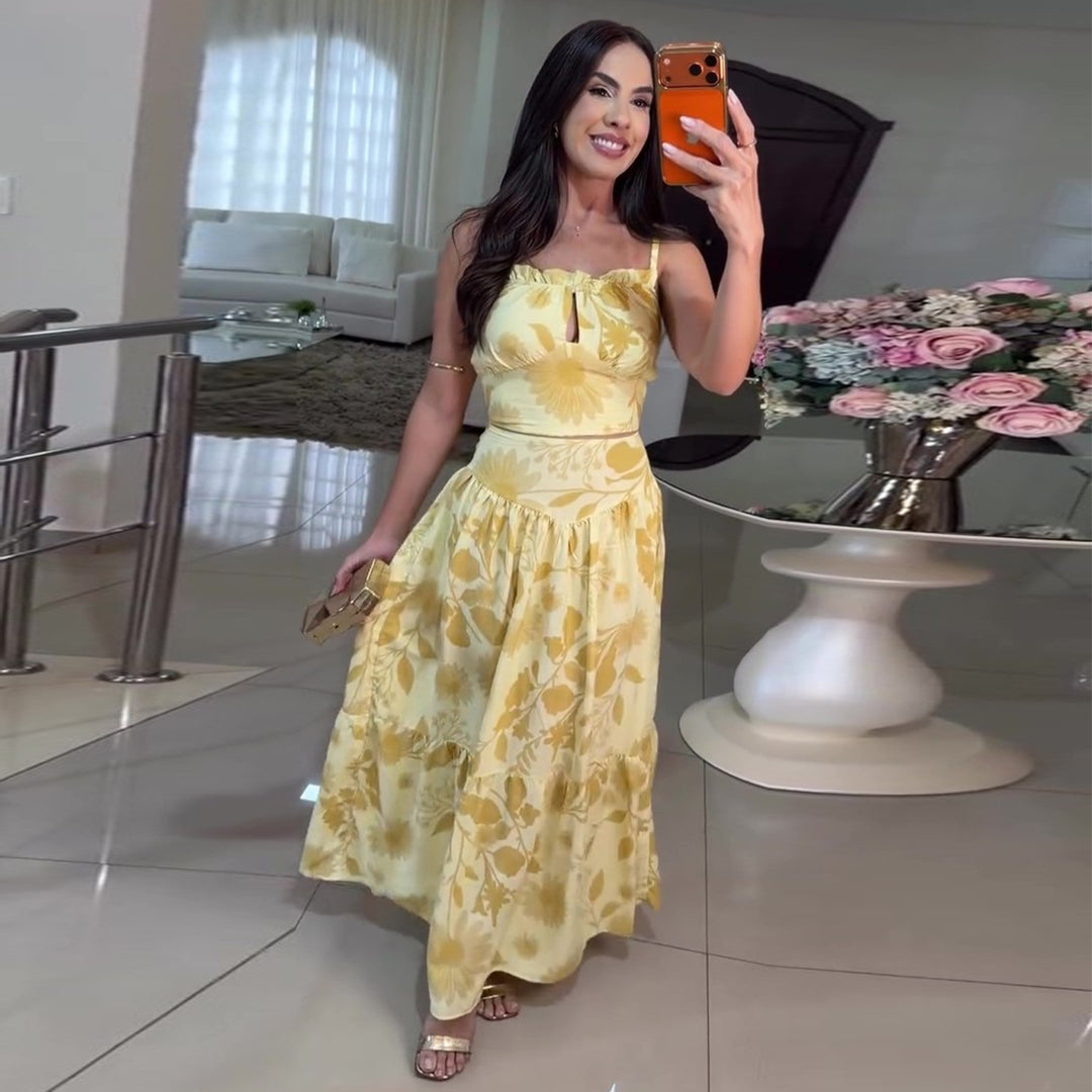Damen Maxikleid mit floralem Design und luftiger Silhouette EB