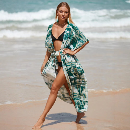 Damen Strandkleid mit großzügigem Schnitt und elegantem Wickeldesign EB