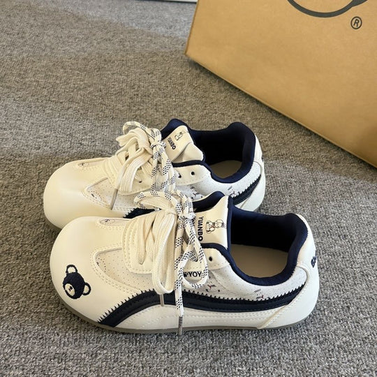 Damen Sportliche Sneakers mit Bärenapplikation und atmungsaktiver Sohle EB