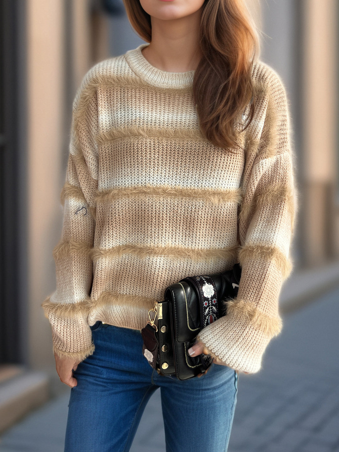 Damen kuscheliger Strickpullover mit Flair EB