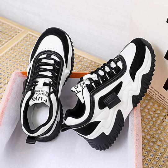 Damen Sportliche Chunky Sneakers mit rutschfester Sohle EB
