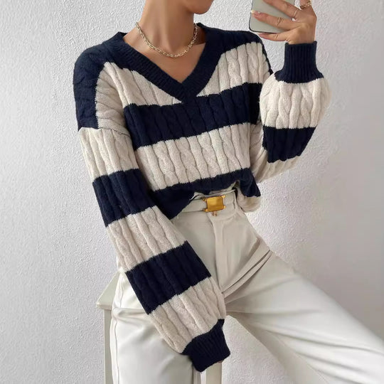 Damen nan gestreifter Grobstrick-Pullover mit Zopfmuster, tiefem V-Ausschnitt und oversized Passform EB