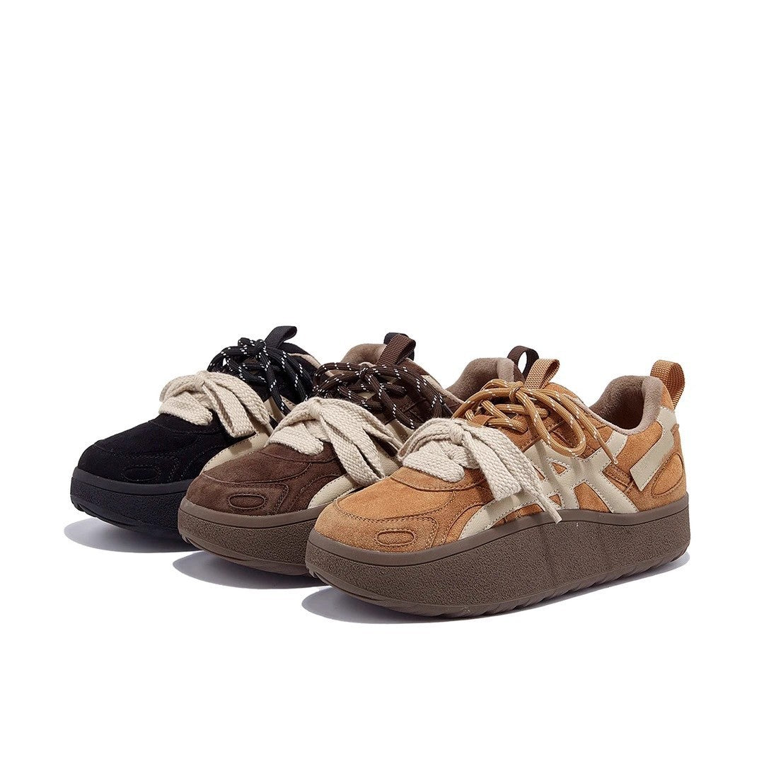 Damen Sportliche Sneakers mit hohem Plateau und modischem Schnürsystem EB